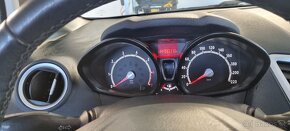 Ford Fiesta 10/2011; nájezd 148000 km - 14