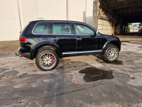 Volkswagen Touareg edice King Kong rok: 2005, 5.0tdi, Nová S - 14