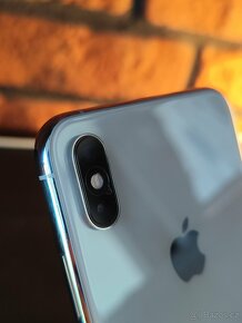 Apple iPhone XS Max 512GB Silver - S BOHATÝM PŘÍSLUŠENSTVÍM - 14