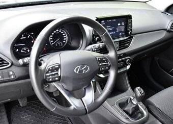 Hyundai i30 1.6CRDi COMFORT CARPLAY 1M ČR - 14