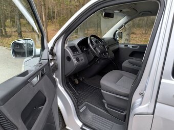 VW MULTIVAN 2,5 TDi-7-míst - 15