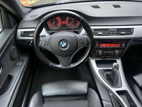 BMW E92 330i /2.MAJITEL/BI-XENON/SPORTPACKET/LCI - 15