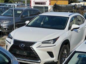 Lexus NX300h Hybrid m.2021 Perleť Navi Kamera Automat - 15