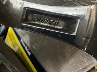 Chromová kola 20” - rozteč 114,3 Chrysler - 15