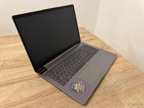 Lenovo IdeaPad 3 15ITL6 - repas, záruka, SSD, Win11 - 15