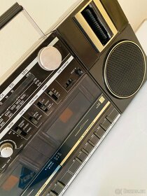 Radiomagnetofon/boombox Sankei TCR-210, rok 1985 - 15