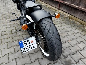 Harley Davidson Iron 883 Custom Bobber - 15