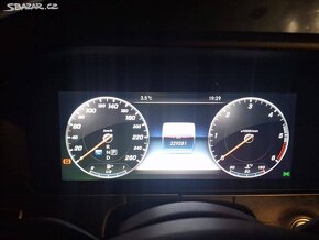 Mercedes-Benz E 220d 4Matic,AllTerrain,Tažné,Webasto,Kamera, - 15