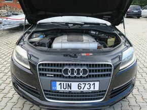 Prodám Audi Q7 3.0 TDi Quattro 176 kW 7-míst - 15