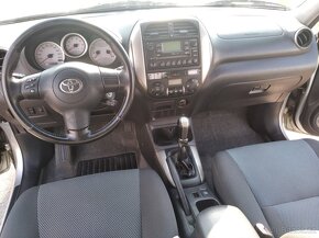 Toyota Rav4 2.0 D4D,4x4,hezký stav. - 15