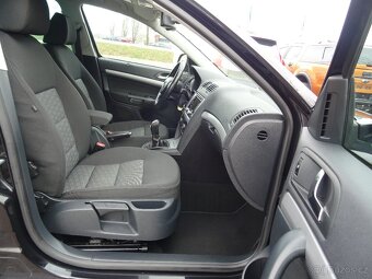 Škoda Octavia 2.0 TDi 103kW 1.majitel, závěs, serviska - 15