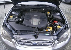 Subaru Outback 3.0i 180kw,CZ benzín automat 180 kw - 15