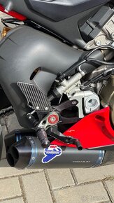 Ducati Panigale V4S - 15