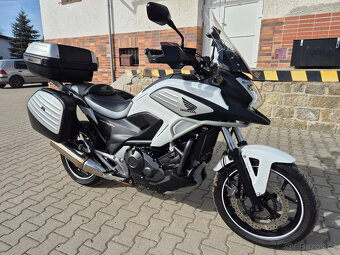 Prodám Honda NC 750X , r. v. 2014, verze s ABS - 15