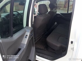 Prodám Nissan Navara D40 4x4 2,5 nafta 126 KW rv-09 - 15