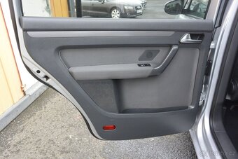 PRODÁM Volkswagen Touran 1.2TSi 77kw 6kv - 15