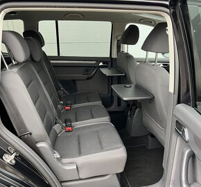 VW Touran 1.6TDI 77KW Tažné,Navi,Senzory,Webasto,STK,Výhřevy - 15