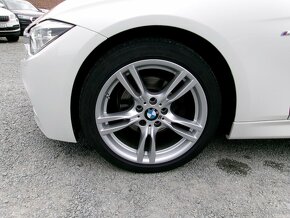 BMW 320d 140kW xDrive M SPORT Touring - ČR - 1.majitel - 15