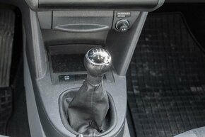Volkswagen Caddy Life 1,4 benzín - 15