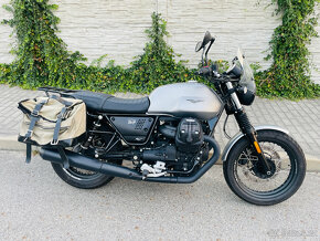 Moto Guzzi V7 Rough r.v.2019 najeto 14tis km - 15