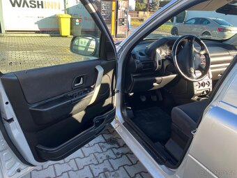 Land Rover 2.0 TDi 4x4 - 15