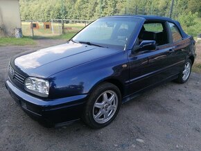 VOLKSWAGEN GOLF CABRIO HIGHLINE BENZÍN 1.6i 74KW - 15