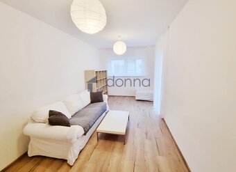 Pronájem RD 5+kk, 123m², pozemek 301m², ul. Hlinířská, Praha - 15