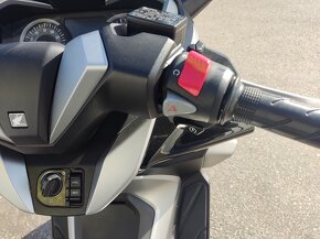 Honda Forza 300 ABS (2020) Givi, po servisu - 15