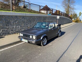 Volkswagen Golf MK1 Cabrio Karmann 1.8 i 72 kW - Super stav - 15