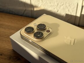 iPhone 14 Pro Gold 128GB + komplet příslušenství - 15