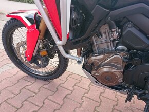 Honda CRF 1000 L Africa Twin DCT 2018 - 15