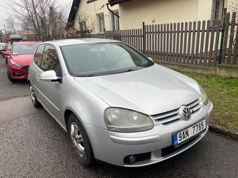 VW Golf 5 1.6 FSI 85 KW. Rok 2005, 6 kvalt  Klima, - 15