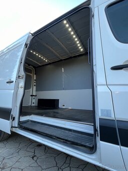 VW Crafter 2.0 TDI  L2H2 - 15