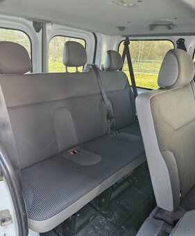 Opel Vivaro Passenger 2.0 84KW 2013 9 miest - 15