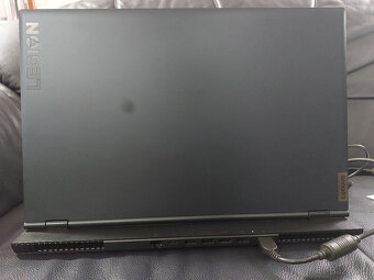 Herní notebook 17" Lenovo Legion, 500 GB, nabíječka - 15