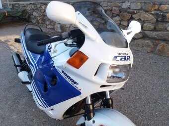 Honda CBR 1000F - 1. generace - 15