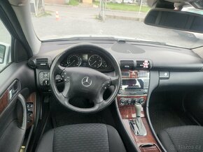 Mercedes-Benz Třídy C 220CDI elegance - 15