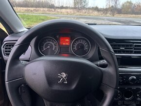 Peugeot 301 1.6 85kw 2016 pěkný stav - 15