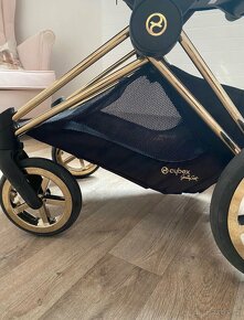 Cybex Jeremy Scott - 15