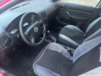 Volkswagen Golf IV 1.4i - 15