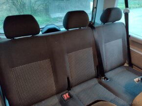 Volkswagen Caravelle 2.0 TDI 75kW, 9míst,  bez koroze - 15