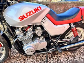 Suzuki Katana 650G - 15