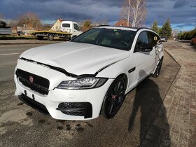 Jaguar XF R-sport 4x4 - 15