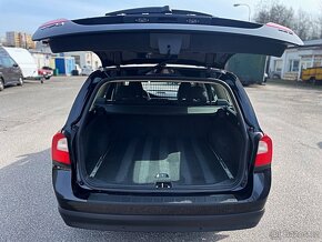 VOLVO V70 2.0D PRAVIDELNÝ SERVIS VOLVO VELMI PĚKNÝ STAV - 15