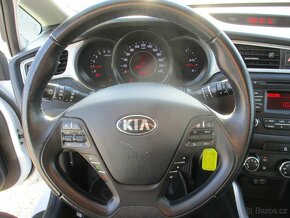 KIA CEED 1,4CRDi 66kW Comfort CZ auto 11/2018 DPH - 15