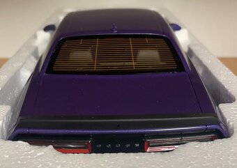 1:18 GT SPIRIT DODGE CHALLENGER R/T SCAT PACK WIDEBODYGT 248 - 15