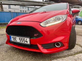 Ford Fiesta ST - 15