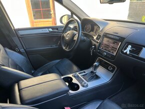 VW TOUAREG 3.0TDI 176KW 4MOTION,MAXIMALNI VYBAVA,NOVA STK. - 15