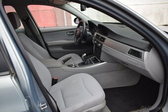 BMW 318d E91 TOURING/MANUÁL/NAVI/AUT-KLIMA/ČTĚTE/ - 15