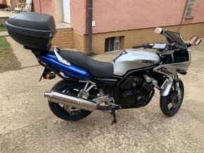 Yamaha fzs fazer 600 - 15